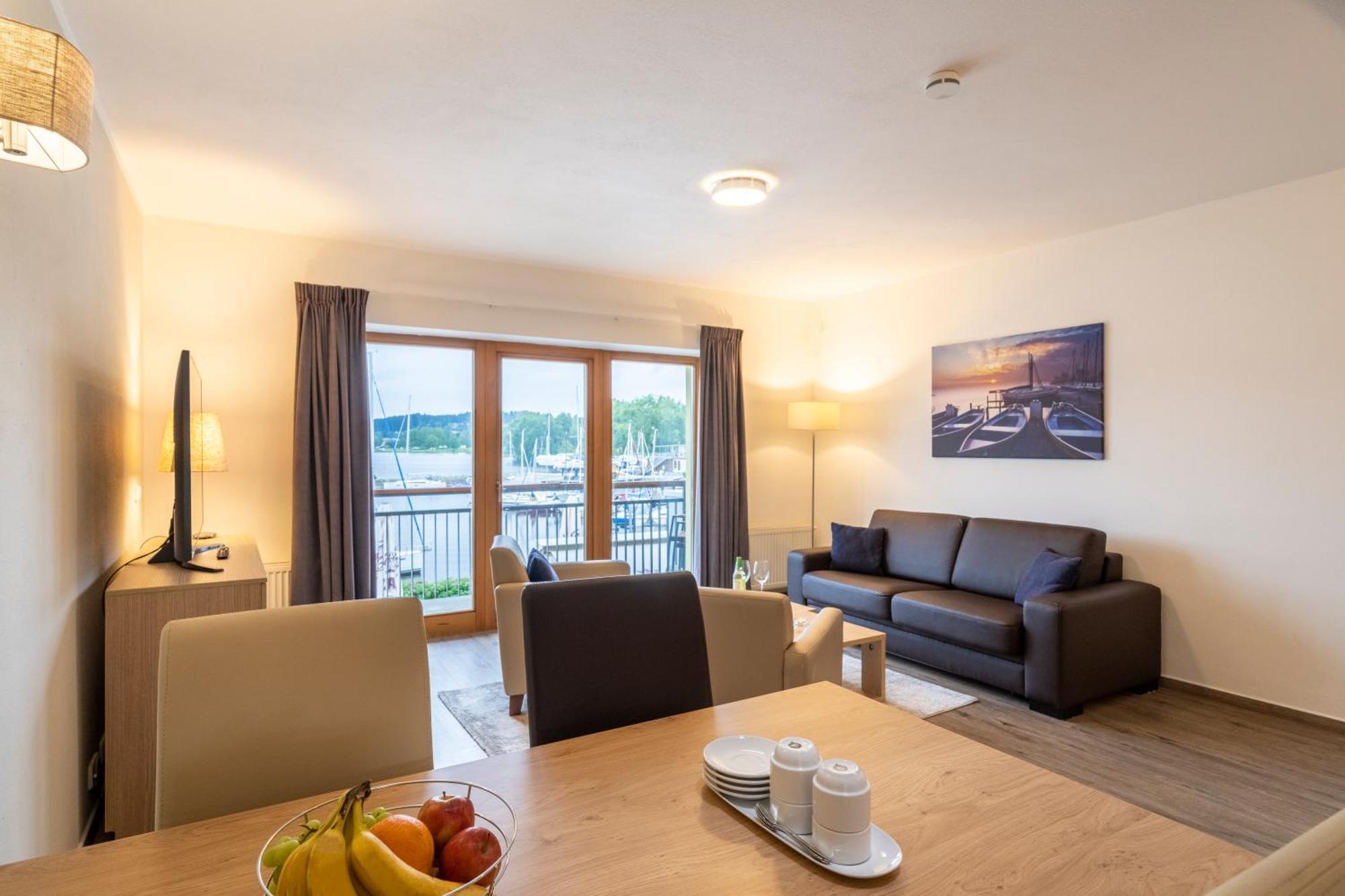 Landal Marina Lipno Lägenhet Lipno nad Vltavou Exteriör bild